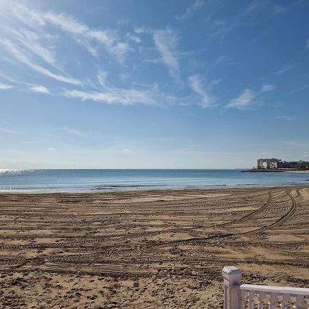 Perfect For Exploring Local Areas And More Torrevieja Bagian luar foto