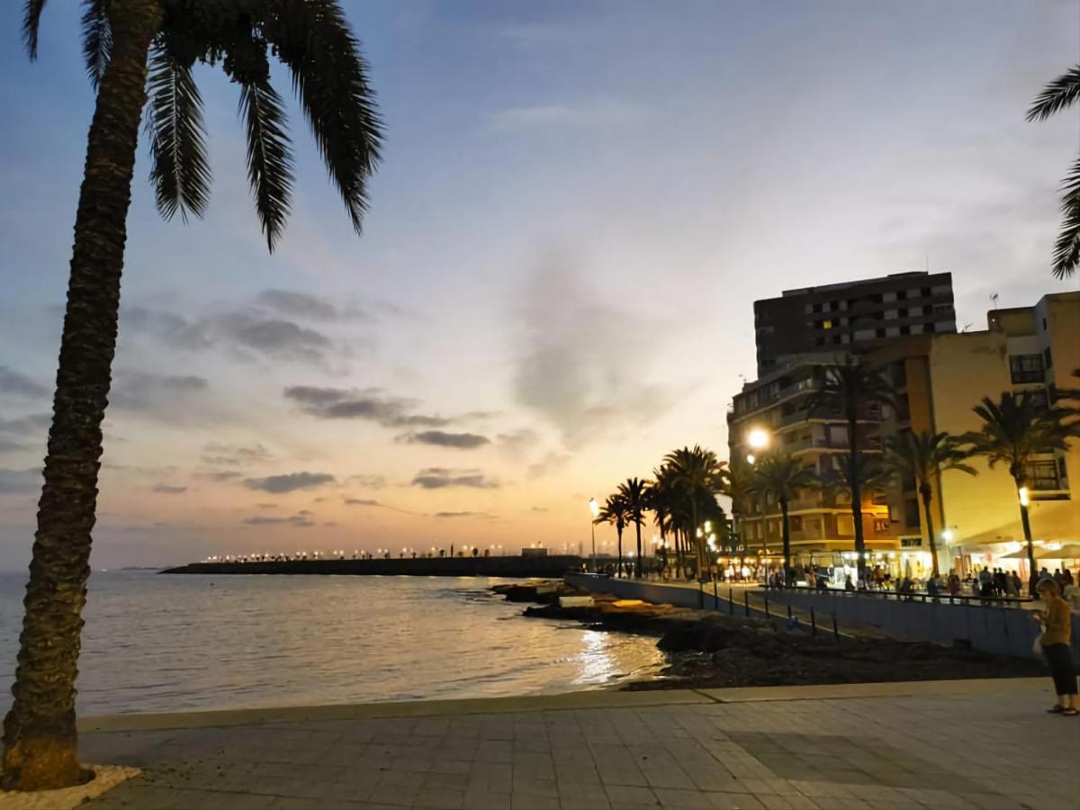 Perfect For Exploring Local Areas And More Torrevieja Bagian luar foto