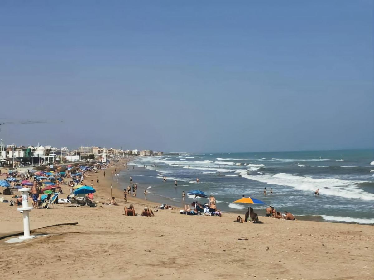 Perfect For Exploring Local Areas And More Torrevieja Bagian luar foto