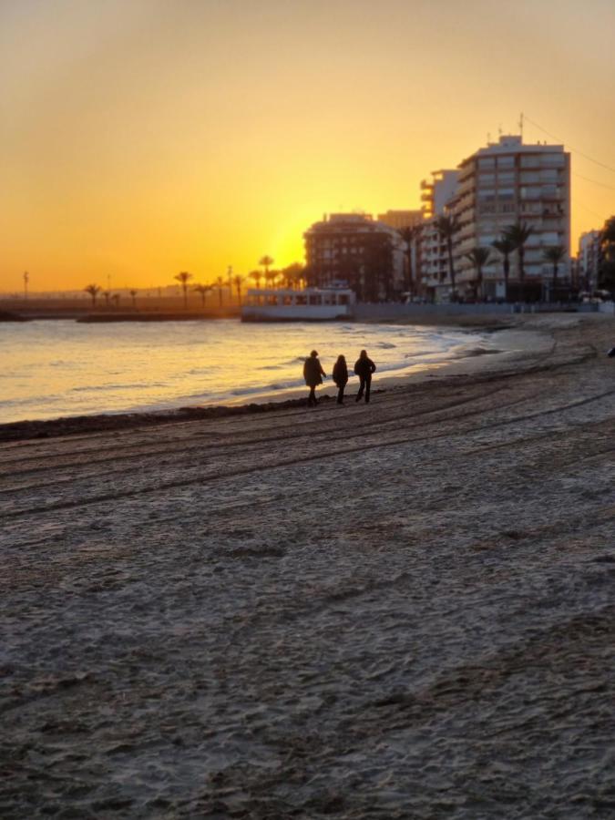 Perfect For Exploring Local Areas And More Torrevieja Bagian luar foto
